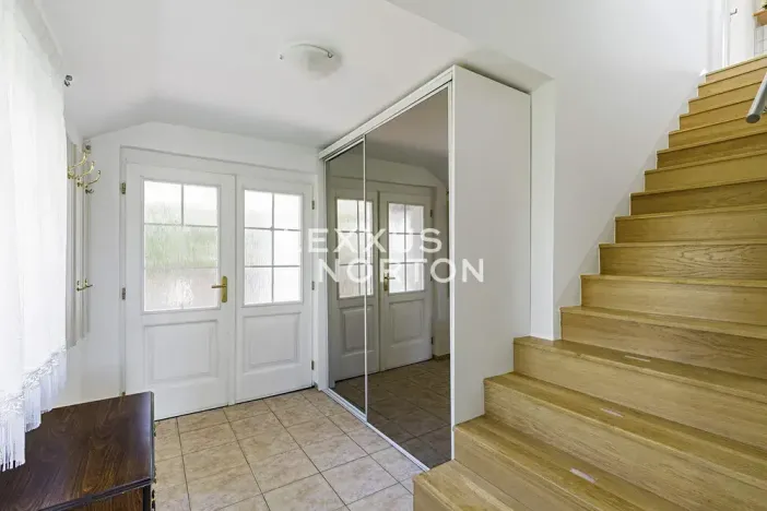 Pronájem rodinného domu, Praha - Suchdol, Havraní, 283 m2