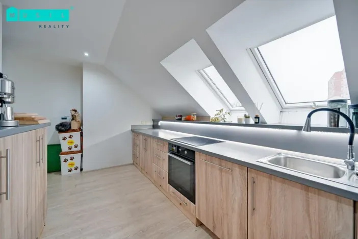 Pronájem bytu 3+1, Olomouc - Nový Svět, Přichystalova, 80 m2