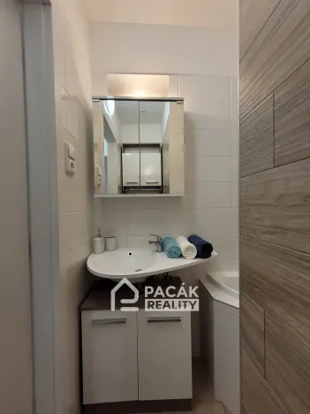 Prodej bytu 3+1, Olomouc, Nešporova, 74 m2