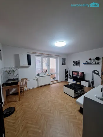 Pronájem bytu 2+kk, Plesná, Kostelní, 42 m2