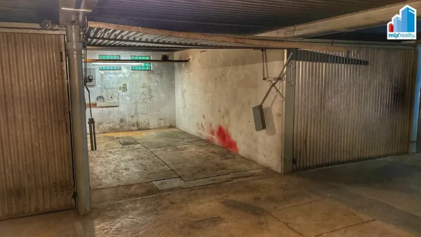 Pronájem garáže, Plzeň - Jižní Předměstí, 15 m2