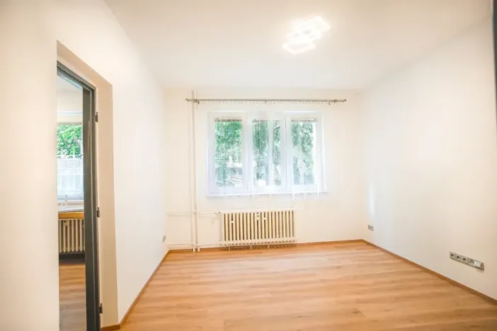 Pronájem bytu 3+1, Praha - Břevnov, Nad alejí, 69 m2