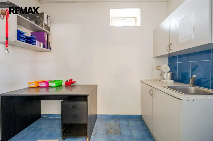 Prodej komerční nemovitosti, Rataje nad Sázavou, 200 m2