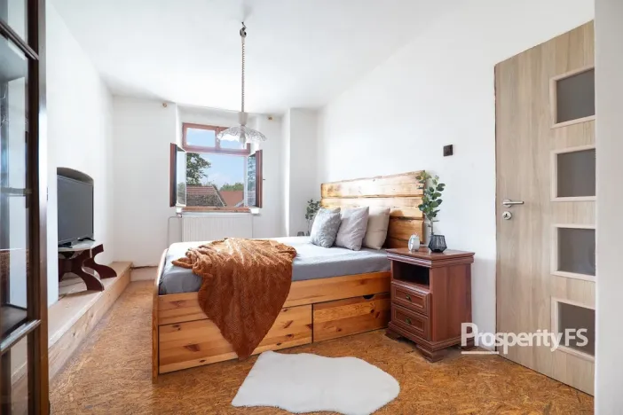 Prodej rodinného domu, Doksany, 192 m2