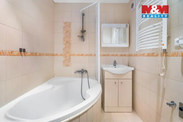 Prodej bytu 3+1, Brandýs nad Labem-Stará Boleslav - Brandýs nad Labem, Jasanová, 74 m2