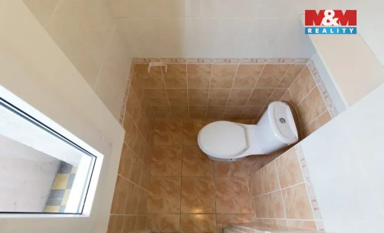 Pronájem bytu 2+1, Praha - Holešovice, Poupětova, 56 m2