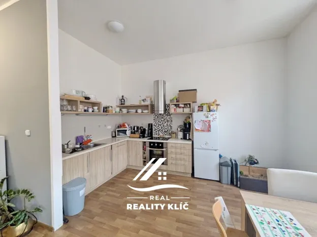 Pronájem bytu 2+kk, Opava, Růžová, 75 m2