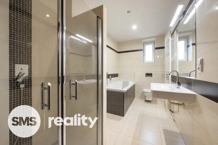 Prodej rodinného domu, Bochoř, Přerovská, 395 m2