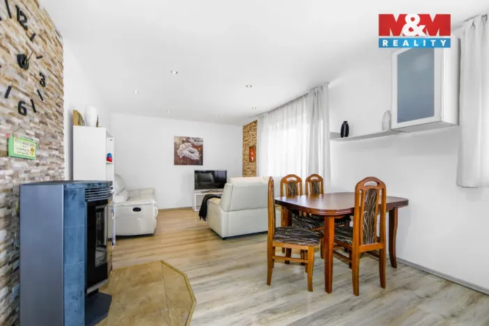 Prodej rodinného domu, Tetín, Mramorová, 253 m2