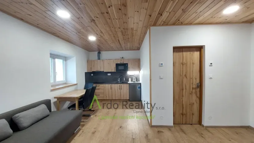 Pronájem bytu 1+kk, Loučovice, 65 m2