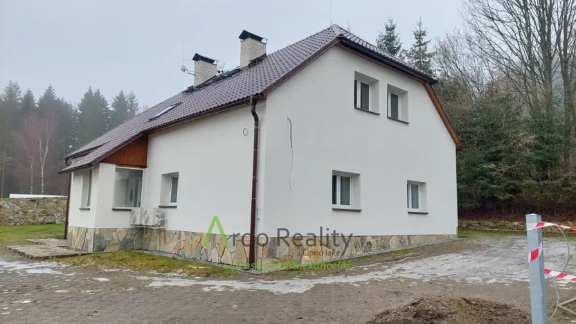 Pronájem bytu 1+kk, Loučovice, 65 m2