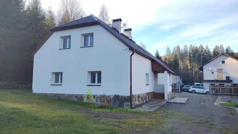 Pronájem bytu 1+kk, Loučovice, 40 m2