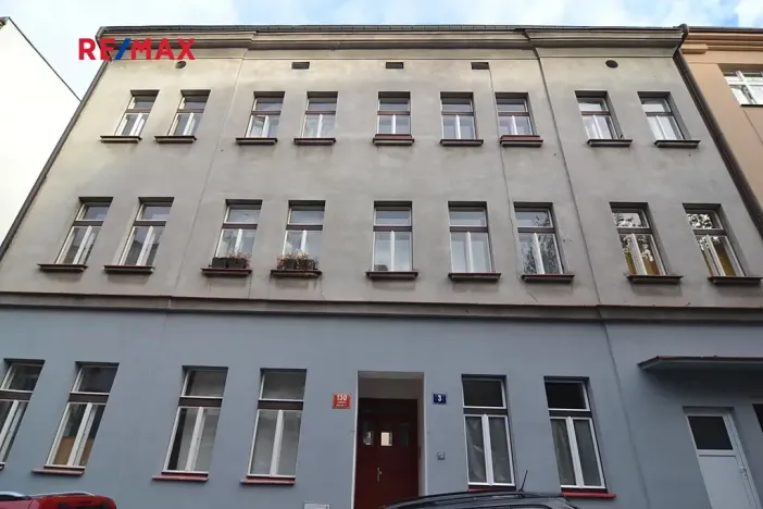 Pronájem bytu 1+1, Praha - Podolí, U Kublova, 43 m2