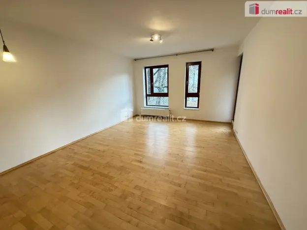 Pronájem bytu 2+kk, Praha - Podolí, Brabcova, 58 m2