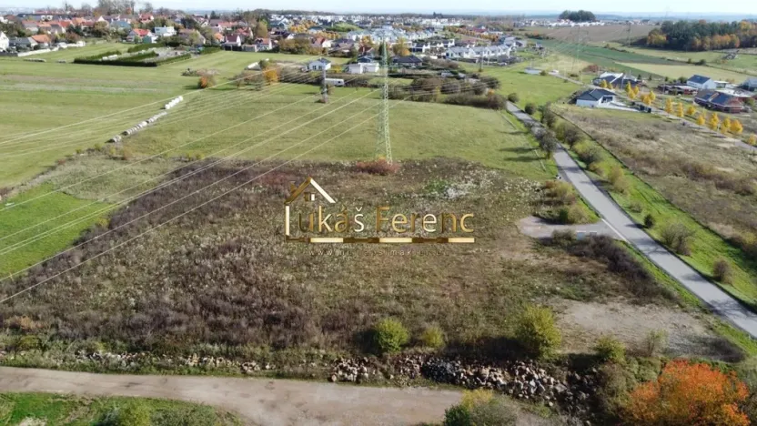 Prodej pozemku pro bydlení, Vysoký Újezd, Tyršova náves, 6957 m2