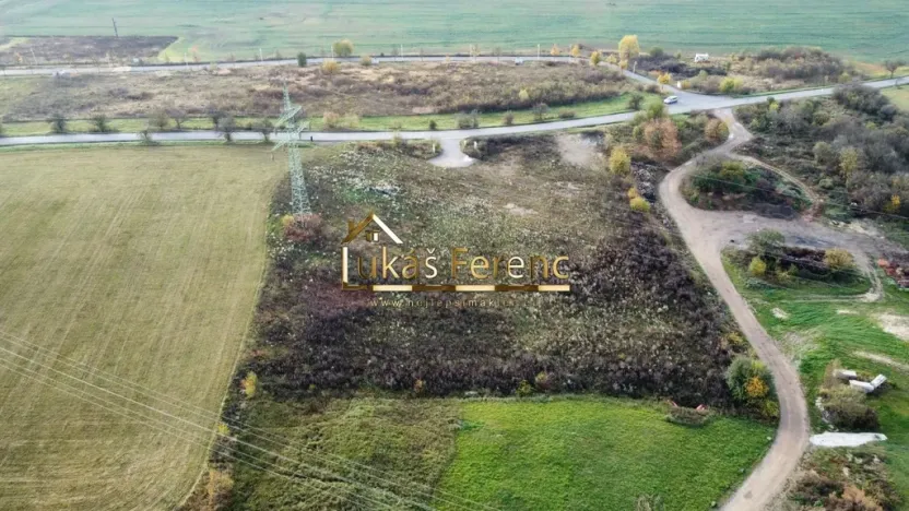 Prodej pozemku pro bydlení, Vysoký Újezd, Tyršova náves, 6957 m2