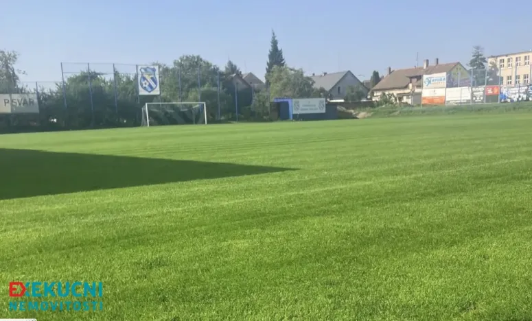 Prodej pozemku, Hradec Králové, Zahrádkářská, 11327 m2