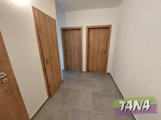 Pronájem bytu 2+1, Turnov, Diamantová, 57 m2