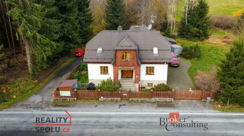 Prodej rodinného domu, Srní, 439 m2