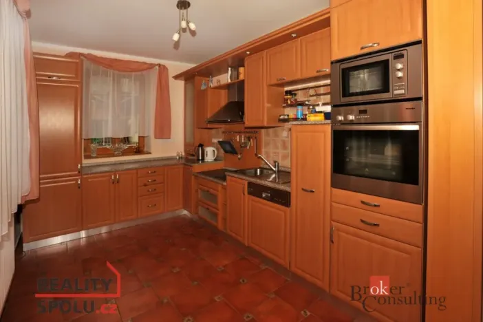 Prodej ubytování, Srní, 439 m2