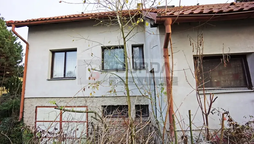 Prodej podílu rodinného domu, Zeleneč, Kasalova, 285 m2