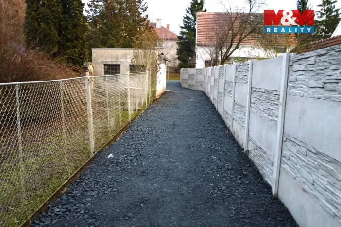 Prodej pozemku pro bydlení, Klučov, 2021 m2