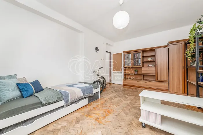 Prodej bytu 2+1, Praha - Libeň, náměstí Na Balabence, 54 m2