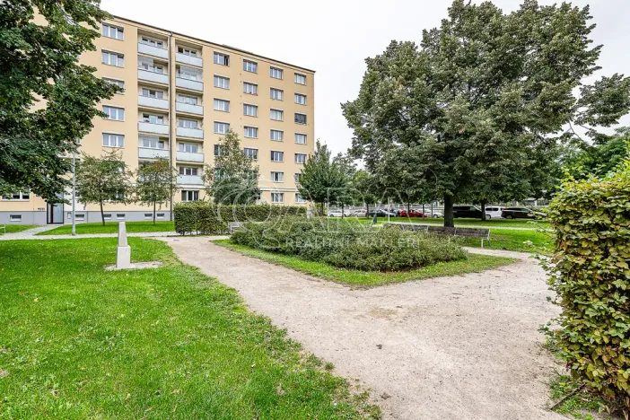 Prodej bytu 2+1, Praha - Libeň, náměstí Na Balabence, 54 m2