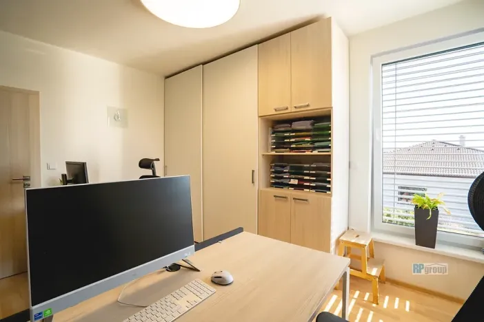 Prodej kanceláře, Vysoký Újezd, Stodolní, 425 m2