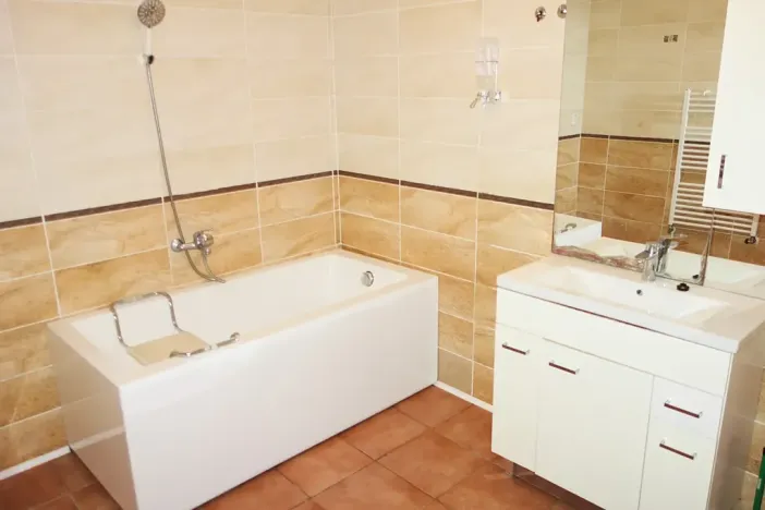 Prodej bytu 2+kk, České Budějovice, Rudolfovská tř., 98 m2