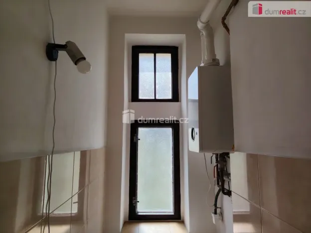 Pronájem bytu 3+1, Děčín - Děčín II-Nové Město, Purkyňova, 106 m2