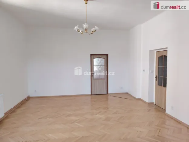 Pronájem bytu 3+1, Děčín - Děčín II-Nové Město, Purkyňova, 106 m2