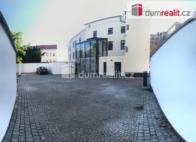 Pronájem bytu 1+kk, Opava - Město, Dolní náměstí, 49 m2