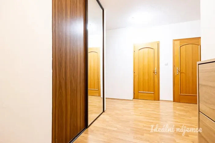 Pronájem bytu 3+kk, Praha - Vršovice, Košická, 81 m2
