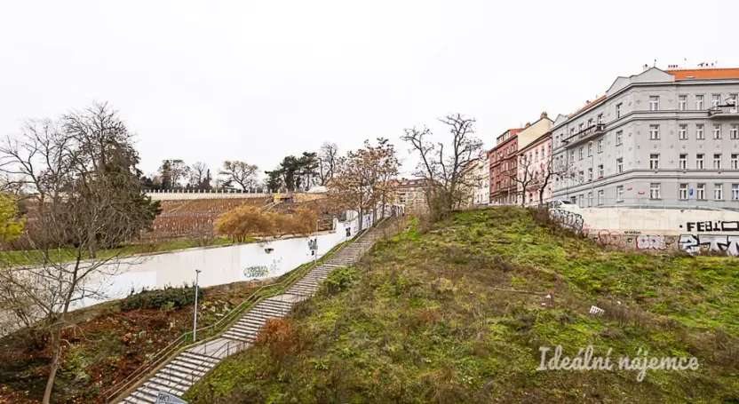 Pronájem bytu 3+kk, Praha - Vršovice, Košická, 81 m2