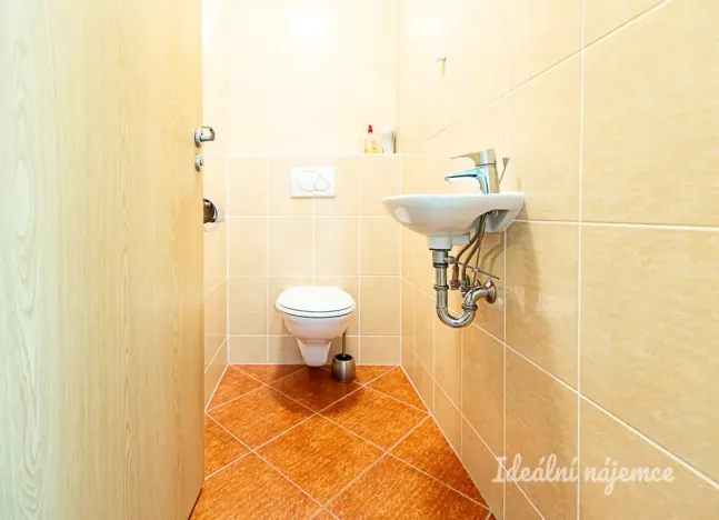 Pronájem bytu 2+kk, Praha, Vorařská, 69 m2