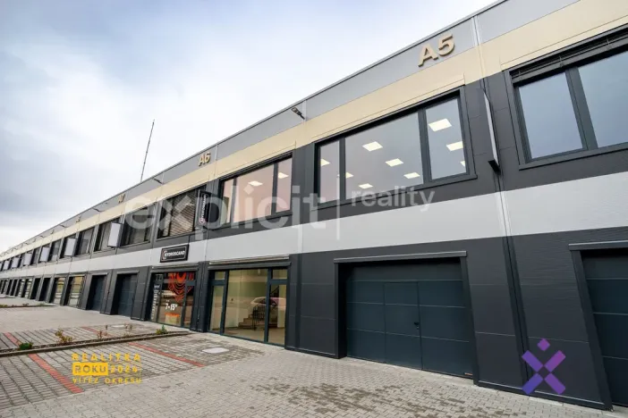 Pronájem obchodního prostoru, Brno, 444 m2