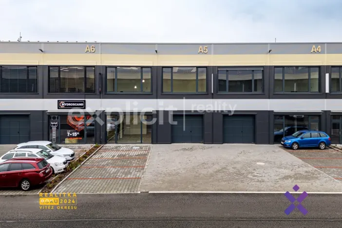 Pronájem obchodního prostoru, Brno, 444 m2