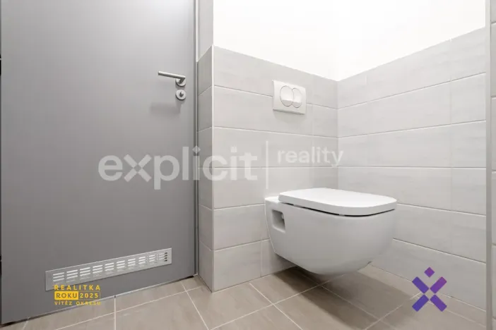 Pronájem obchodního prostoru, Brno, 444 m2