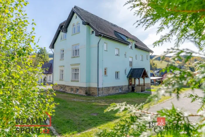 Prodej činžovního domu, 500 m2