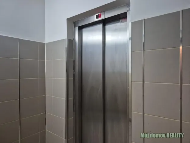 Pronájem bytu 1+1, Praha - Chodov, Bachova, 33 m2