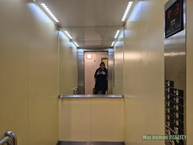 Pronájem bytu 1+1, Praha - Chodov, Bachova, 33 m2