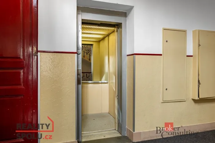 Prodej bytu 2+kk, Praha - Žižkov, Krásova, 47 m2