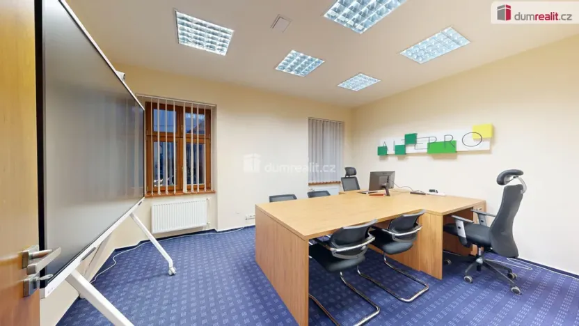 Pronájem kanceláře, Opava - Město, Masařská, 67 m2