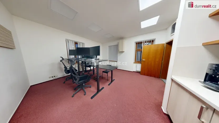 Pronájem kanceláře, Opava - Město, Masařská, 126 m2