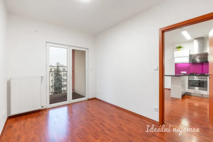 Pronájem bytu 2+kk, Praha - Vršovice, Bajkalská, 53 m2