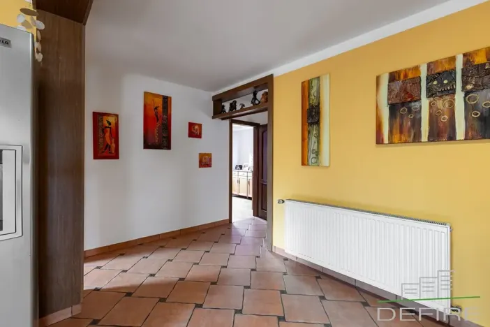 Prodej vícegeneračního domu, Praha - Újezd nad Lesy, Starokolínská, 510 m2