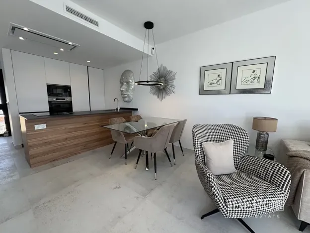 Prodej bytu 3+kk, Orihuela, Španělsko, Paseo Marítimo de Playa Flamenca, 110 m2