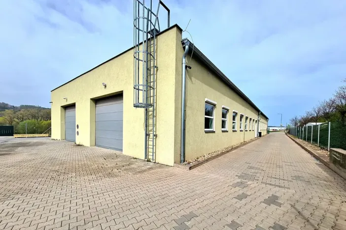 Pronájem výrobních prostor, Blansko, 385 m2