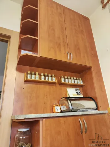 Prodej bytu 2+1, Chomutov, Bezručova, 64 m2